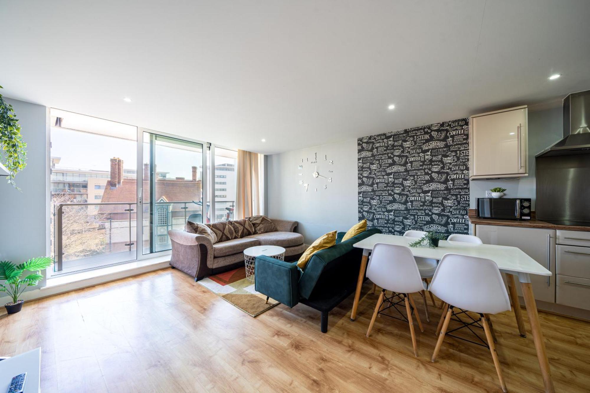 Apartament Chic Lakeside W Free Parking Near Excel *